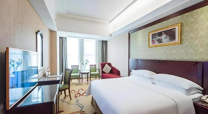 Vienna Hotel Shenzhen International Exhibition Center Fuhai Qiaotou