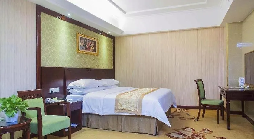 Vienna Hotel Shenzhen International Exhibition Center Fuhai Qiaotou China