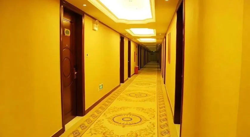 Vienna Hotel Shenzhen International Exhibition Center Fuhai Qiaotou
