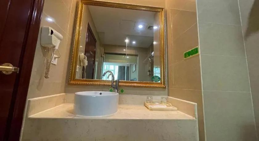 Vienna Hotel Shenzhen International Exhibition Center Fuhai Qiaotou