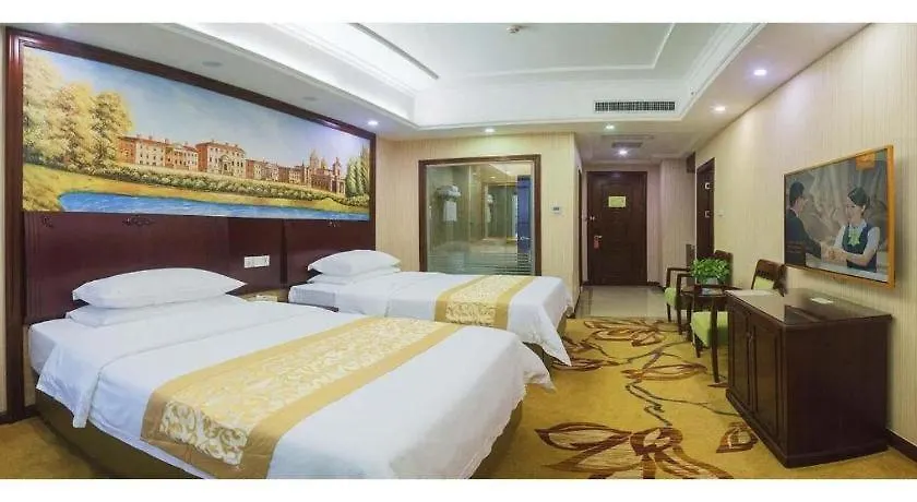 Vienna Hotel Shenzhen International Exhibition Center Fuhai Qiaotou